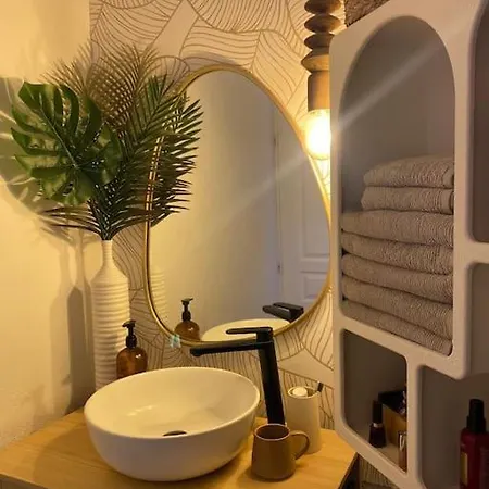 Bel T3 Avec Jardin Malibu Village Apartment *